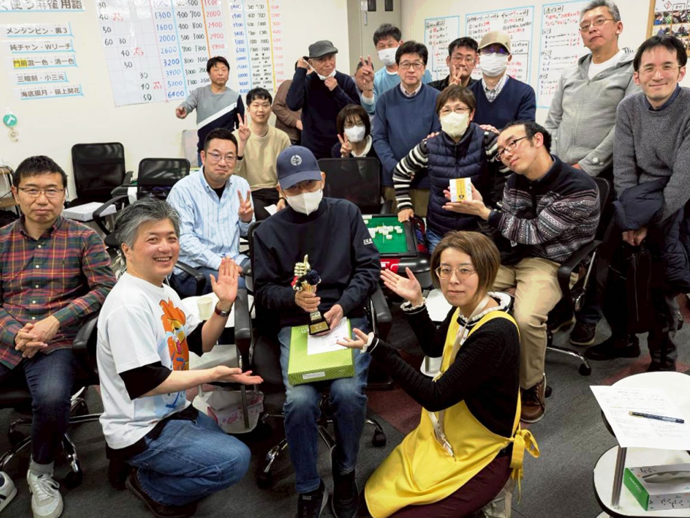 大阪でノーレートの健康麻雀・麻雀教室・麻雀大会に参加するなら【豊中の健康マージャン】